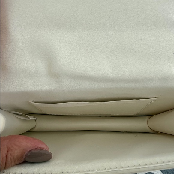 Quilted Crossbody Bag White with Gold Chain Strap - Picture 12 of 16